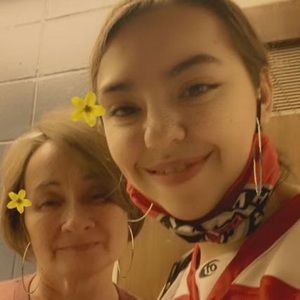 Meet your Posher, Deborah